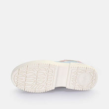 Load image into Gallery viewer, Buffalo Sneaker RSE V2