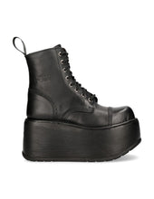 Load image into Gallery viewer, New Rock Shoes Gothic Cyber Boots Platform Shoes