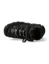 Lade das Bild in den Galerie-Viewer, New Rock Plateau Ankle Boots Metallic M-106LACE-S1 Schwarz