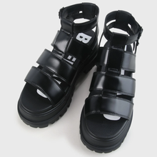Lade das Bild in den Galerie-Viewer, Buffalo Aspha GLD Plateau-Sandale VEGAN