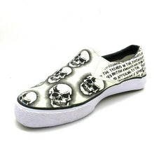 Lade das Bild in den Galerie-Viewer, BK British Knights Schuhe Classic Slip On Totenkopf Skull