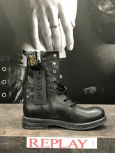 Lade das Bild in den Galerie-Viewer, Replay Damenschuhe Schuhe Stiefel Stiefelette Boots Leder Evy mit Broschen