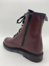 Lade das Bild in den Galerie-Viewer, Dockers by Gerli Damen Stiefelette Burgundy Boots Echtleder Reißverschluss NEU