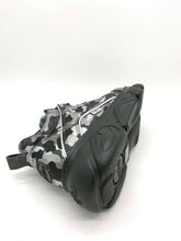 Lade das Bild in den Galerie-Viewer, Buffalo Boots Shoes Sneaker Plateau Schuhe 90er Camouflage Military Design