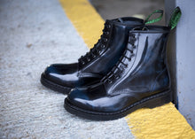 Lade das Bild in den Galerie-Viewer, Solovair Schuhe Shoes Derby Boots Stiefel 8-Loch Leder Navy Rub-Off Blau Made in England