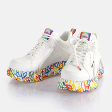 Lade das Bild in den Galerie-Viewer, Buffalo Schuhe Sneaker CLD Corin Hearts Pride Rainbow Vegan
