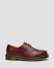 Lade das Bild in den Galerie-Viewer, Dr.Martens 3-Loch Unisex Halbschuhe 1461 Cherry Red Glattleder Smooth Echtleder
