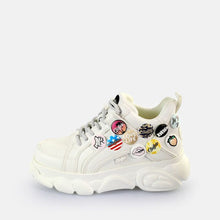 Load image into Gallery viewer, Buffalo Sneaker CLD Corin Button
