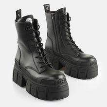 Load image into Gallery viewer, Buffalo Boots Gospher Lace Up MID
