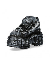 Lade das Bild in den Galerie-Viewer, New Rock Plateau Ankle Boots Metallic M-TANK106T-C1 Black Grey
