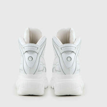 Load image into Gallery viewer, Buffalo London Classics Boots Shoes Platform Shoes 90s White Leather 2003-14
