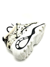 Load image into Gallery viewer, Buffalo London Classic Boots Shoes Platform Shoes 90s Pony Fur Limited
