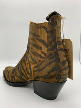 Lade das Bild in den Galerie-Viewer, SENDRA DAMEN-STIEFELETTE WESTERNSTIEFELETTE COWBOYSTIEFELETTE BIKER-BOOTS 15978
