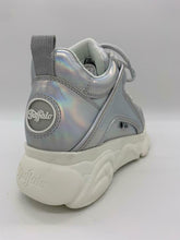 Load image into Gallery viewer, Buffalo Boots Shoes Sneaker Platform Shoes 90s Silver Metallic
