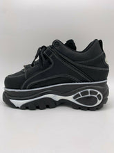 Lade das Bild in den Galerie-Viewer, Buffalo Classic Boots Shoes Plateau Schuhe 90er Schwarz Weiß 1339-14
