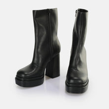 Lade das Bild in den Galerie-Viewer, Buffalo Plateau Shoes 90er Stiefel Stiefelette (ähnlich ehemalig:  T 24400 II / T 24401 )  vegan  schwarz
