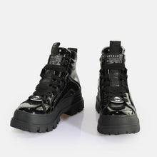 Lade das Bild in den Galerie-Viewer, Buffalo Boots Aspha Ankle-Boot Vegan Schwarz-Lack
