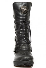 Load image into Gallery viewer, New Rock M-TR003-S8 Platform Genuine Leather Brocade Boots Black
